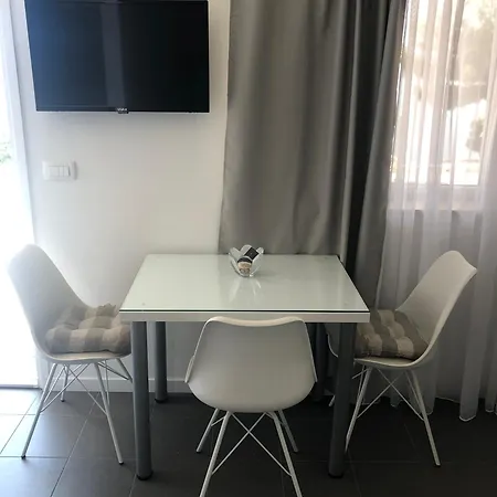 Apartman Milka I Jozo *