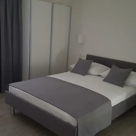 Milka I Jozo Apartmán *